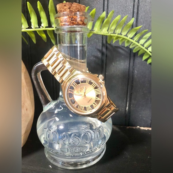 Women’s Gold-Tone XOXO Quartz Watch - Picture 5 of 13